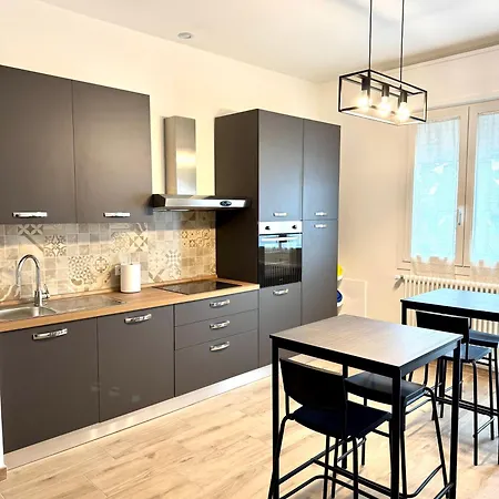 Hétvégi ház Mh Montessori