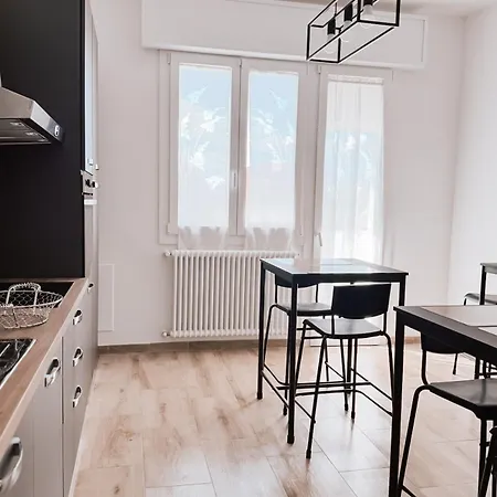 Kır Evi Mh Montessori Minerbio